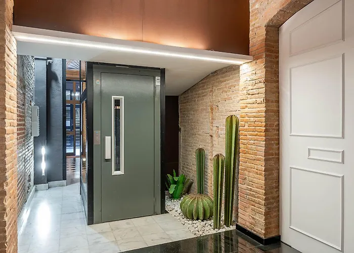 Enjoybcn Colon Apartments